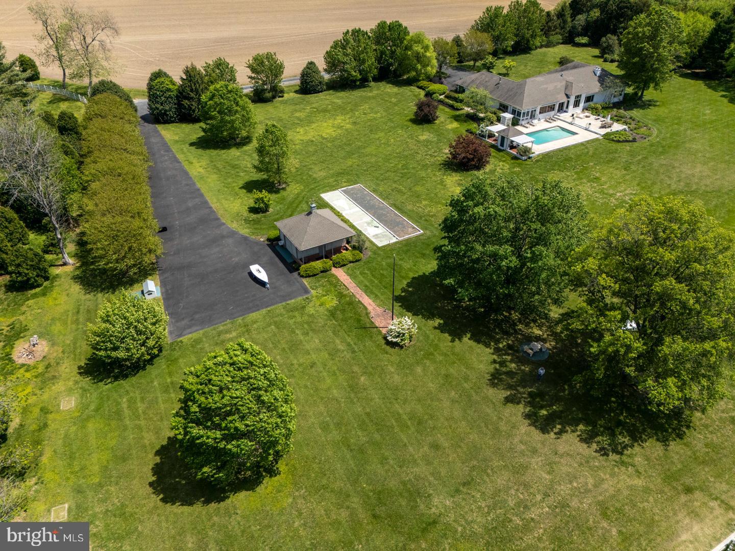 26333 Presquile Dr S