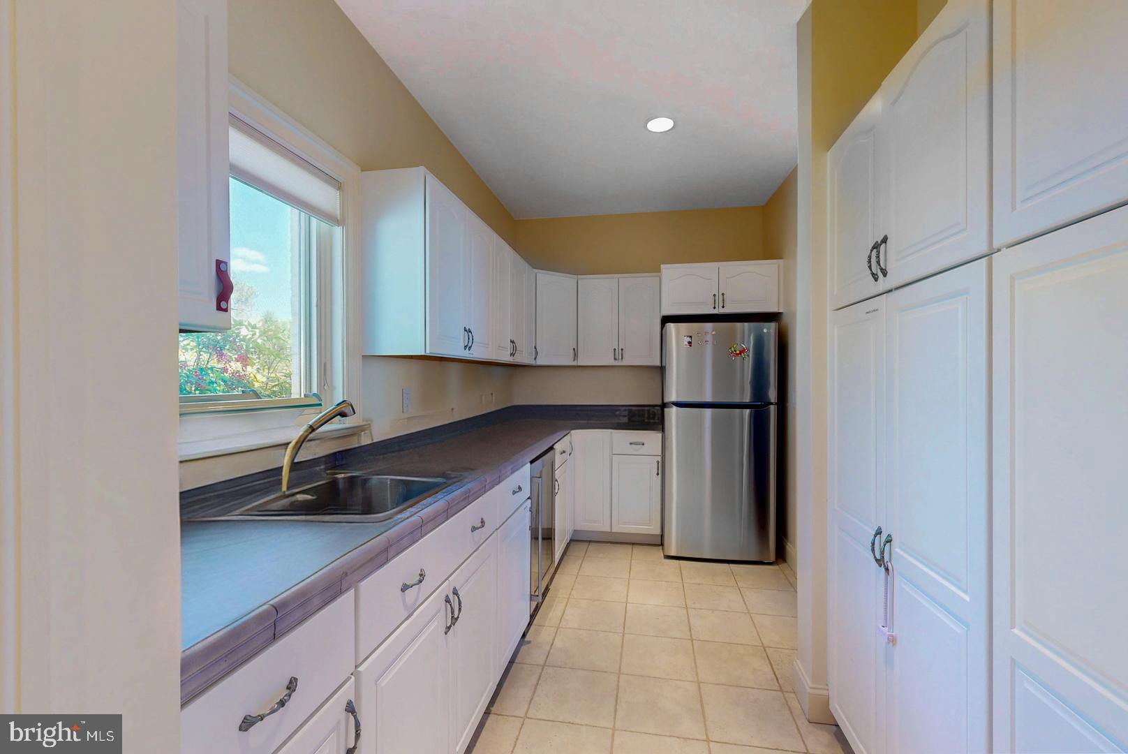 26333 Presquile Dr S