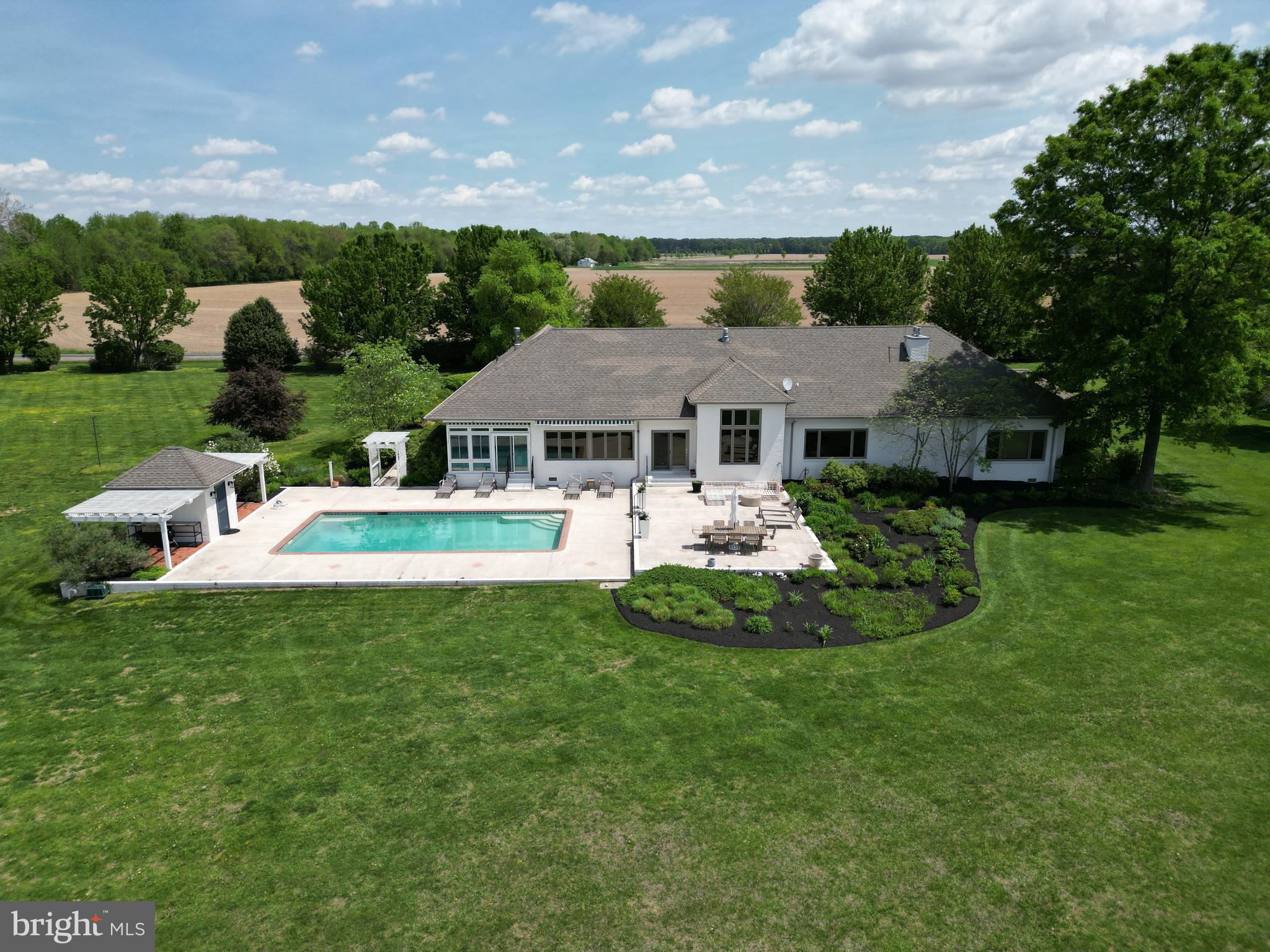 26333 Presquile Dr S