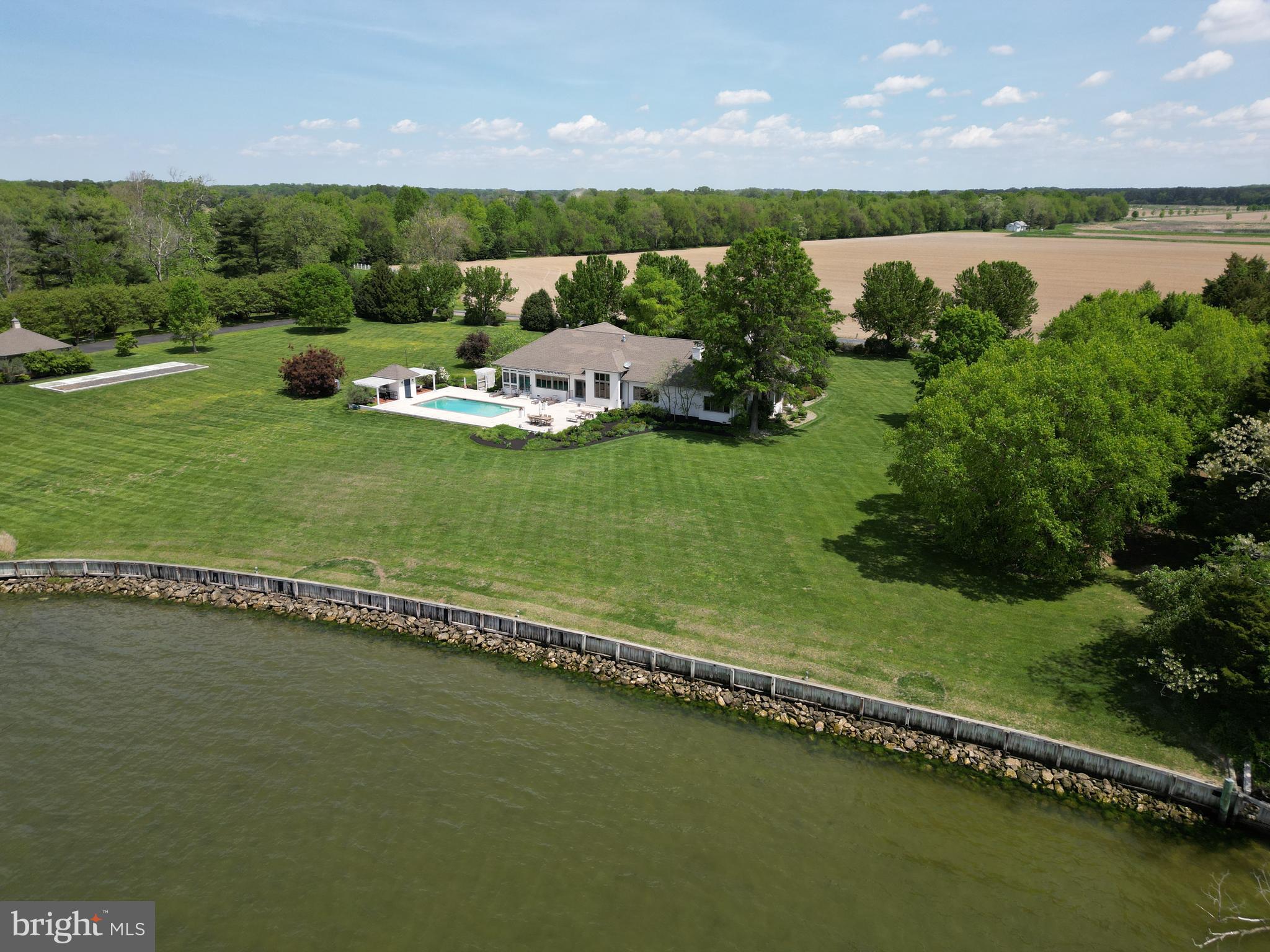 26333 Presquile Dr S