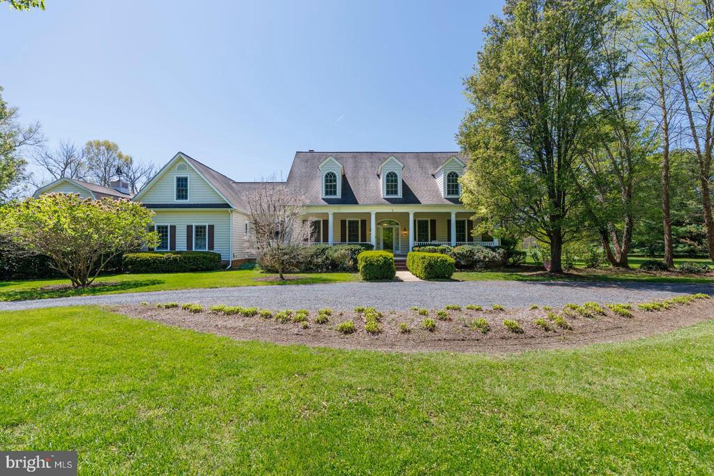 7224 Calves Acre Ln