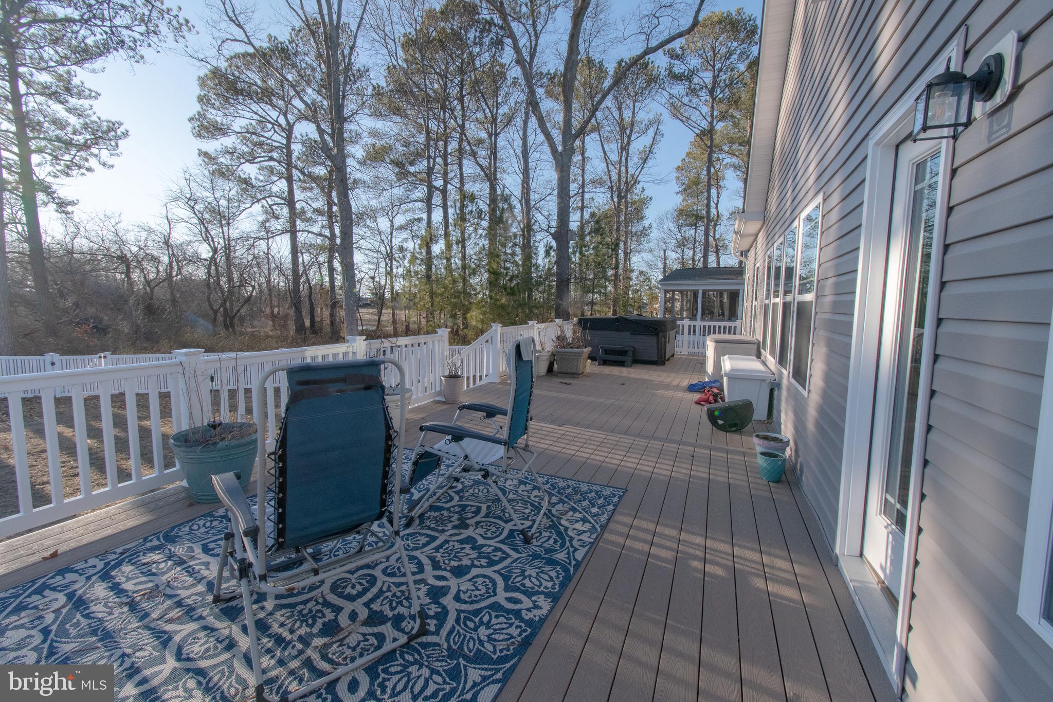 5582 Trafalgar Cir
