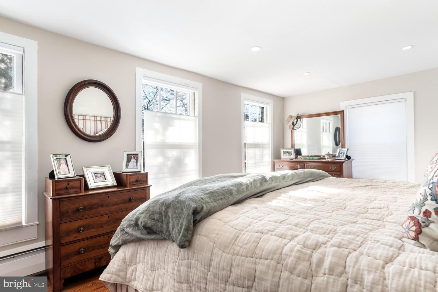 103 Mulberry St