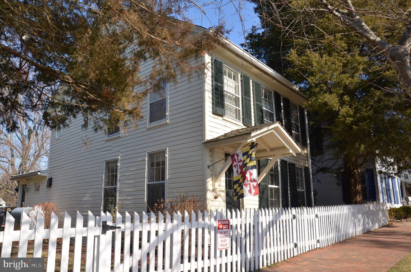 103 Mulberry St