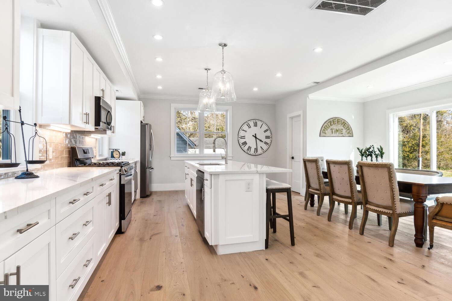 8013 Ruby Harrison Rd