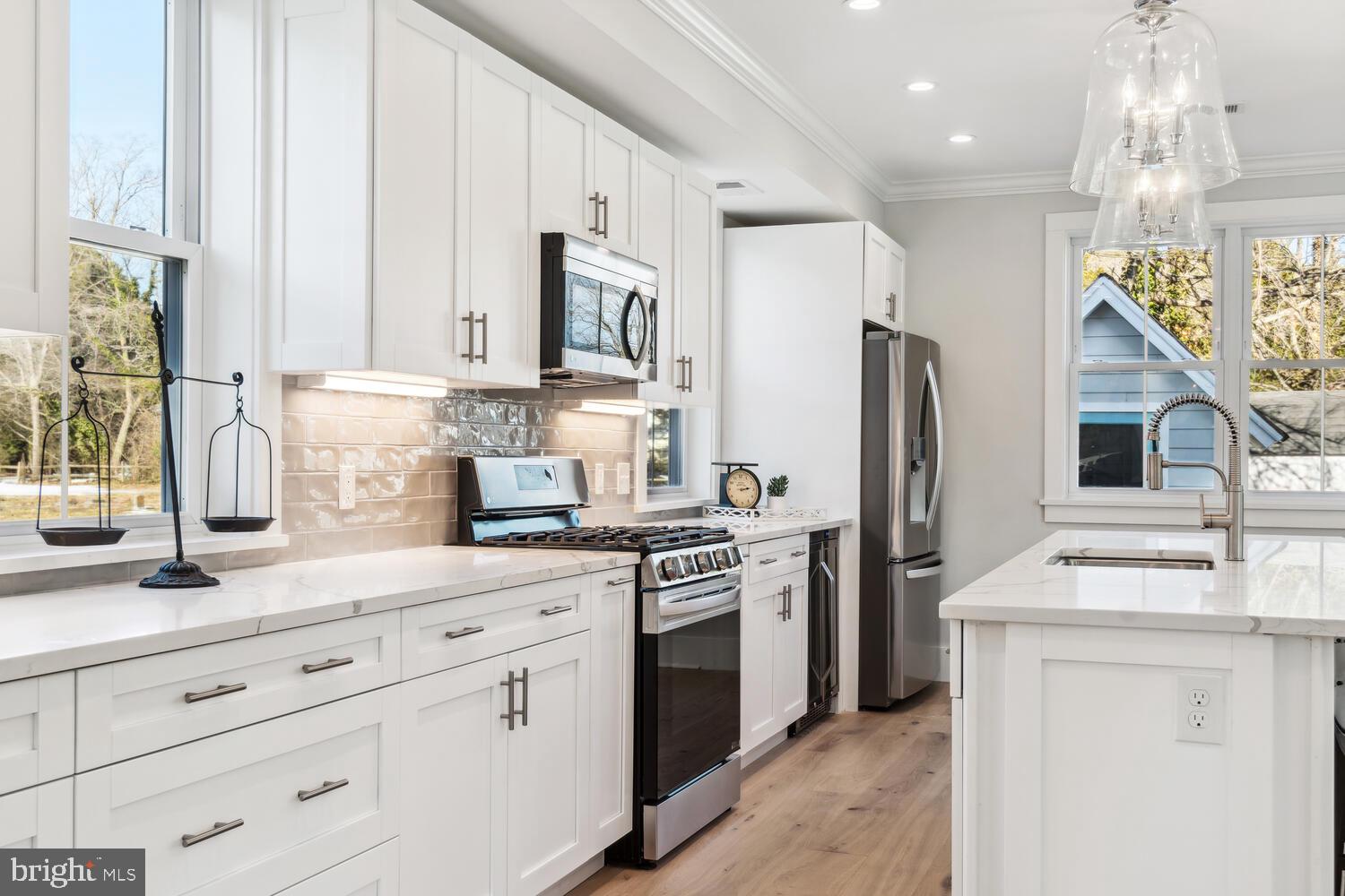 8013 Ruby Harrison Rd