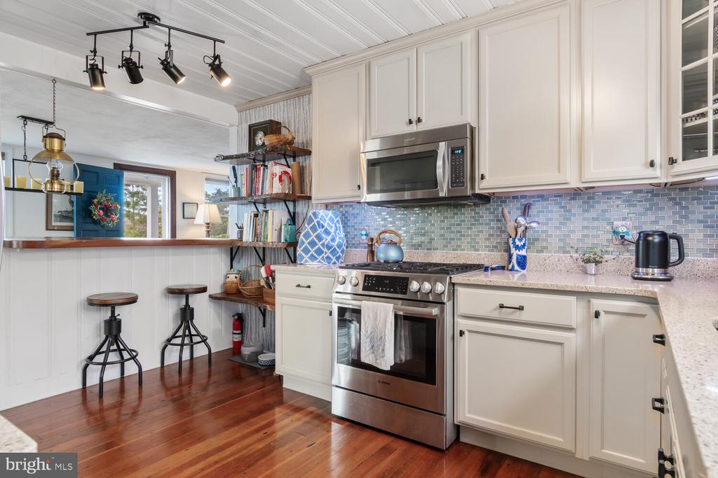 23014 Claiborne Landing Rd