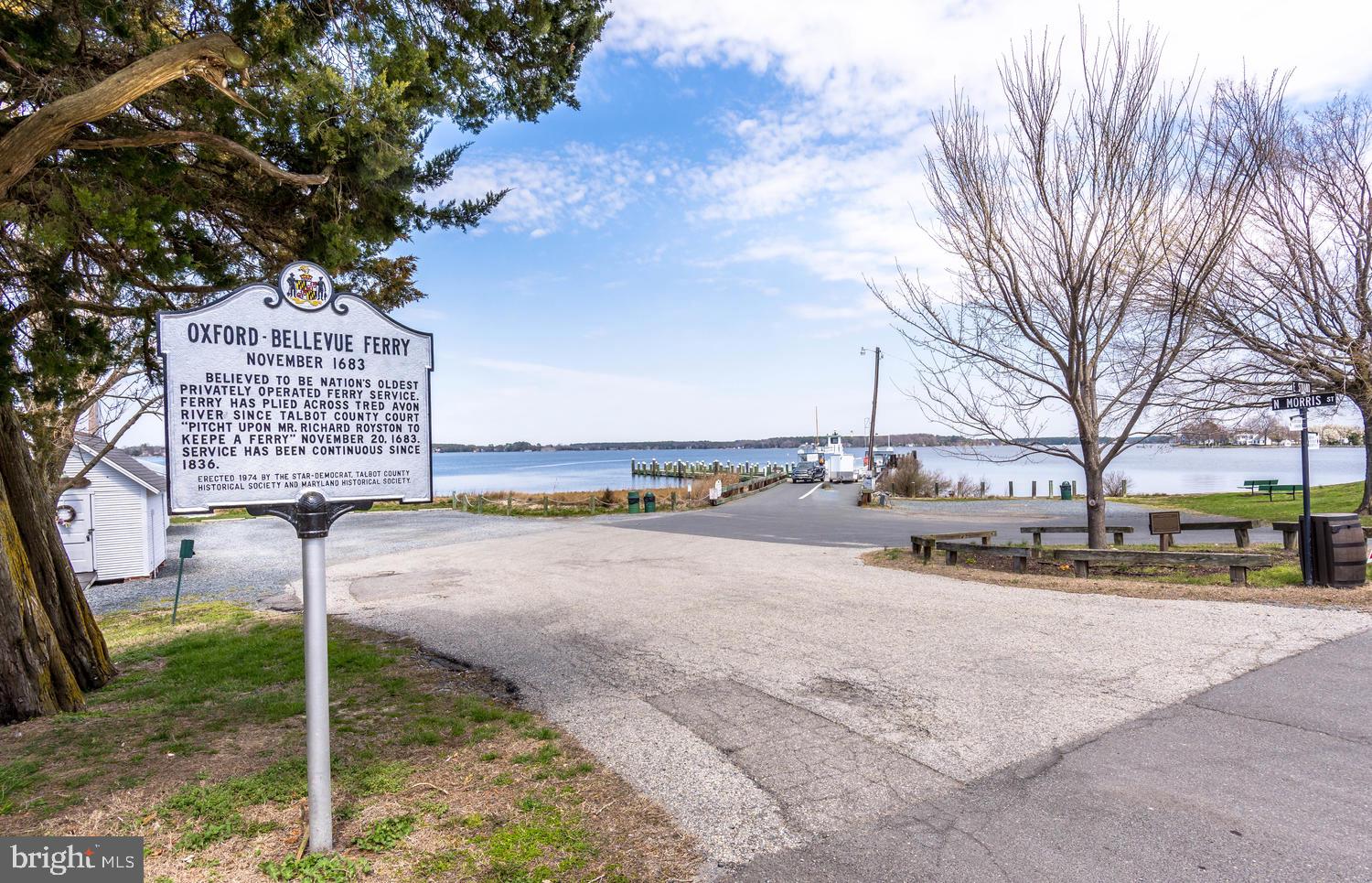 105-B ROBES HARBOR CT