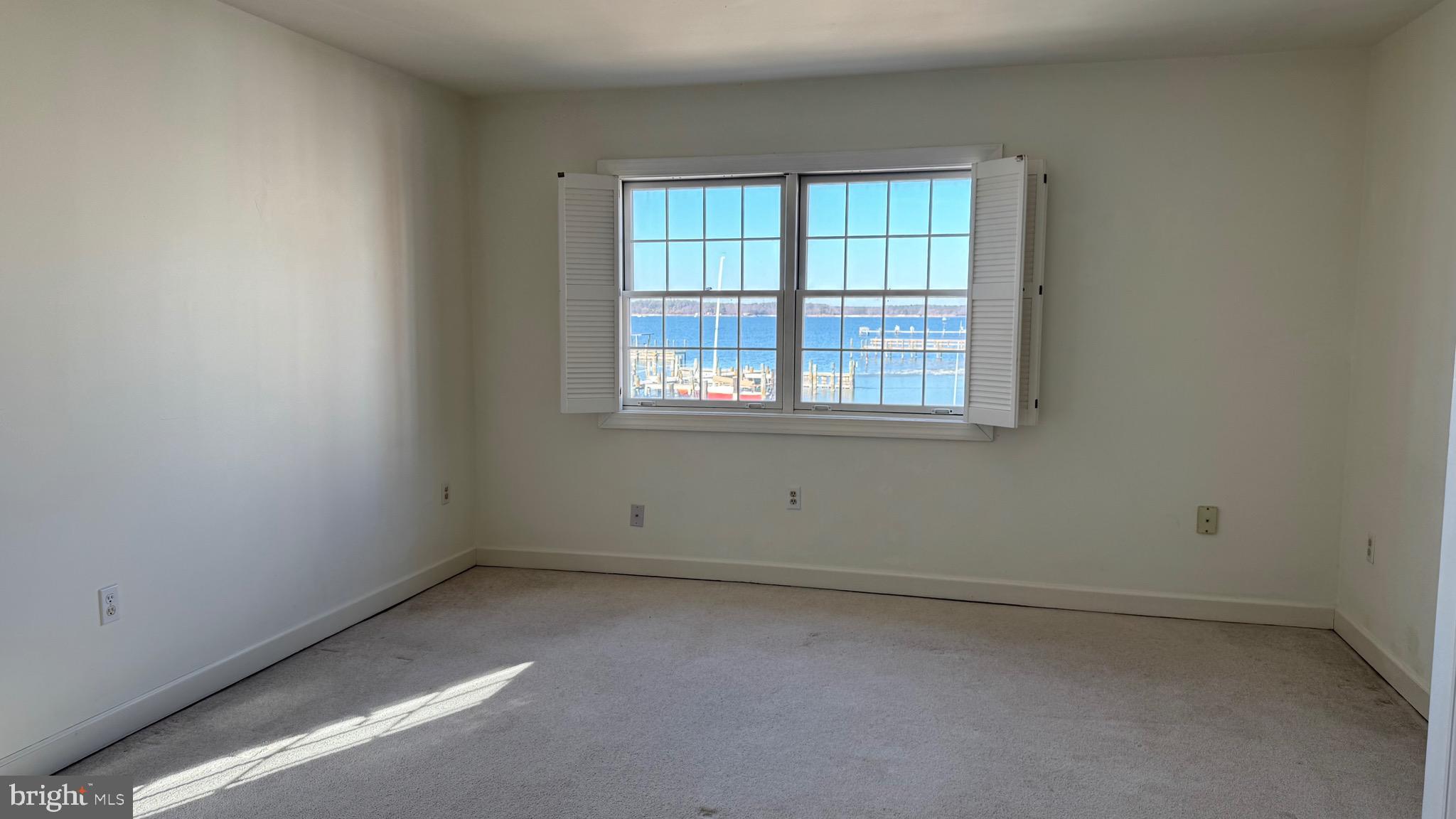 105-B ROBES HARBOR CT