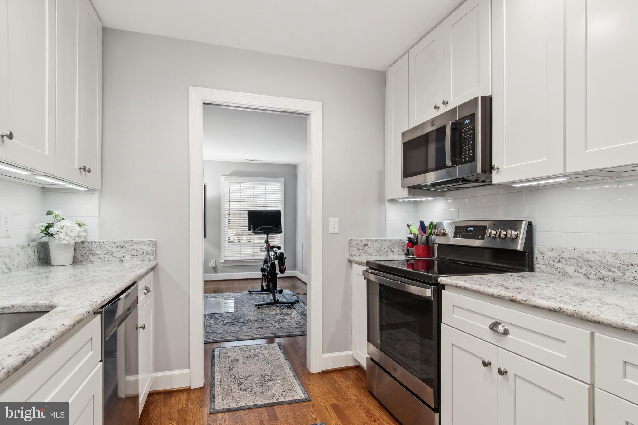 9518 Quail Hollow #702