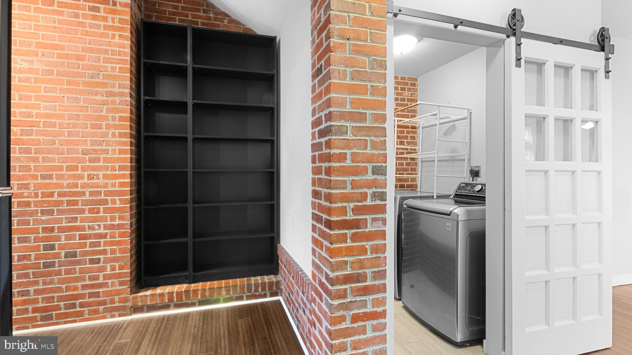 429 S WASHINGTON ST #APARTMENT B