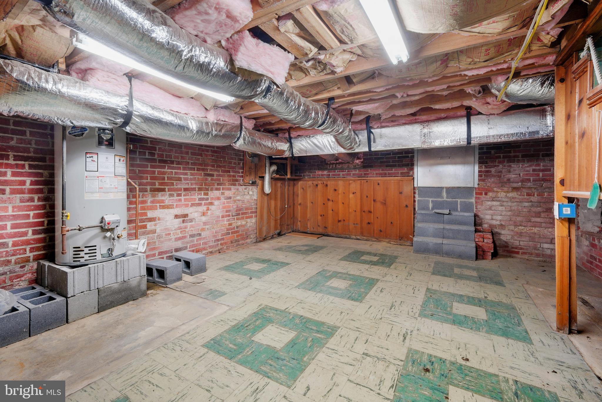 109 Hanson St