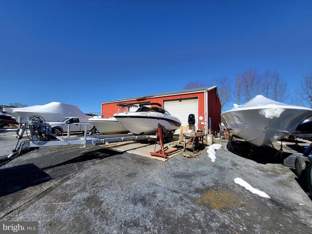 9649 New Rd