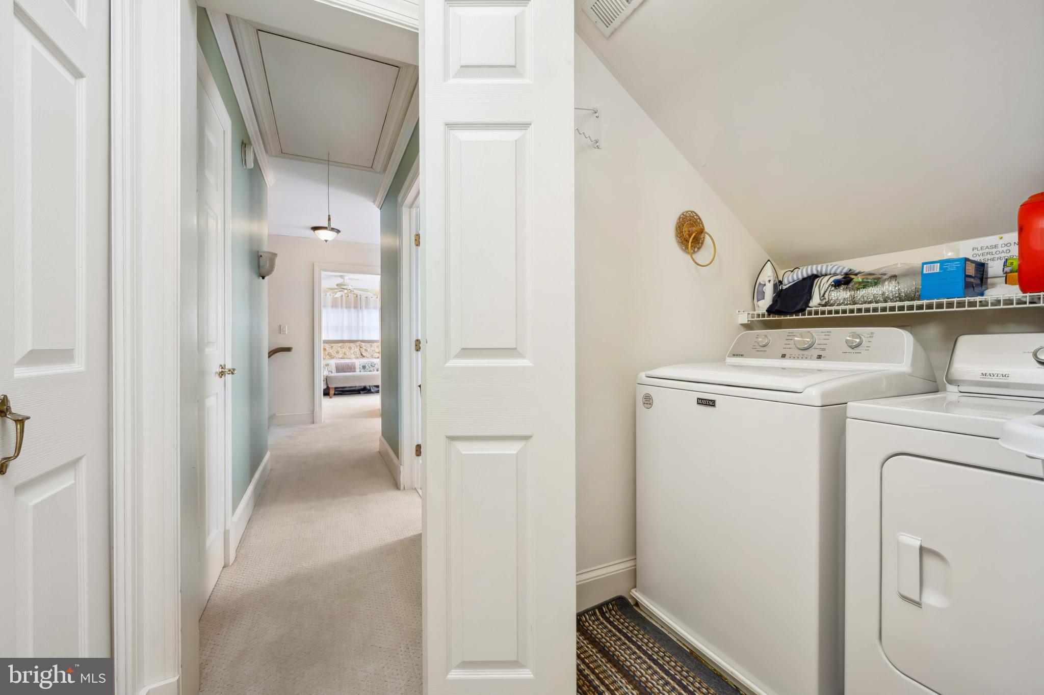 115 W Pier St