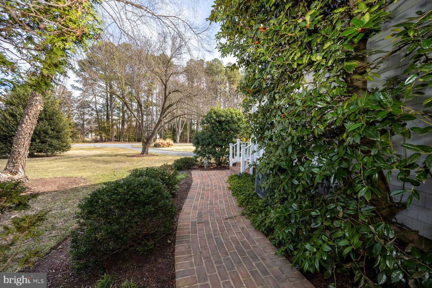4260 Windrush Rd