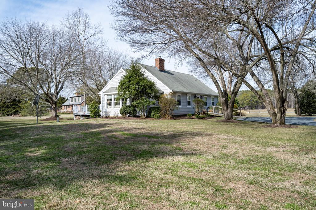 4260 Windrush Rd