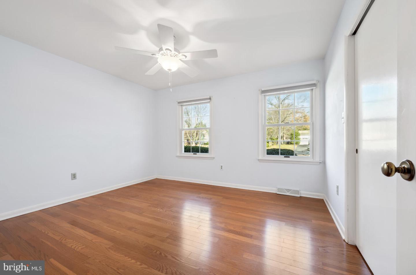 104 Hughlett St