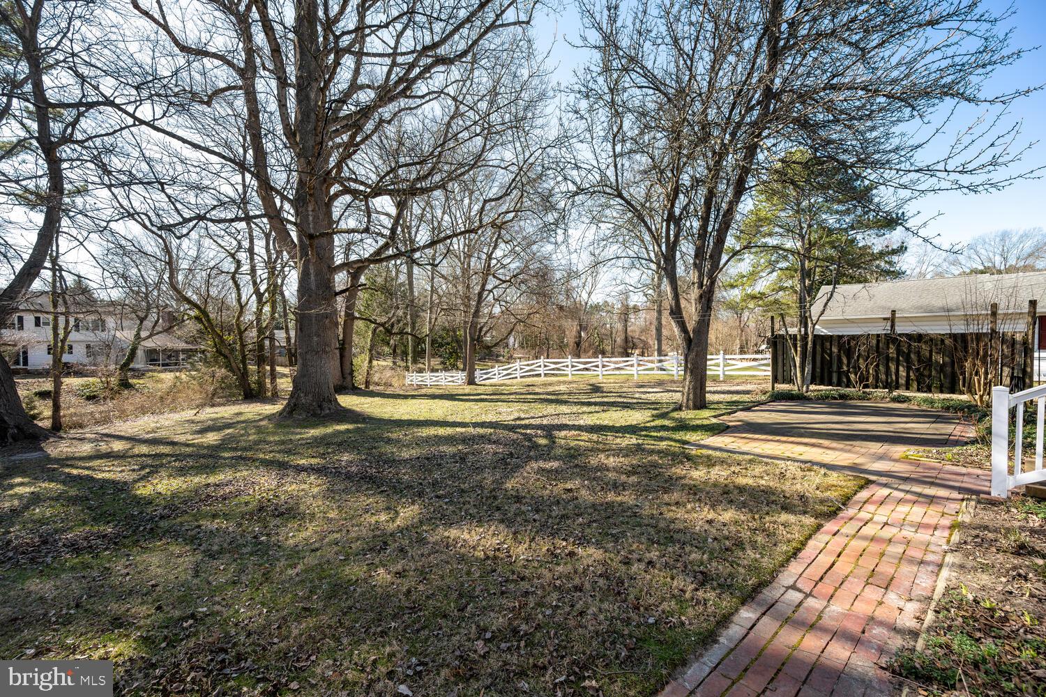 104 Hughlett St