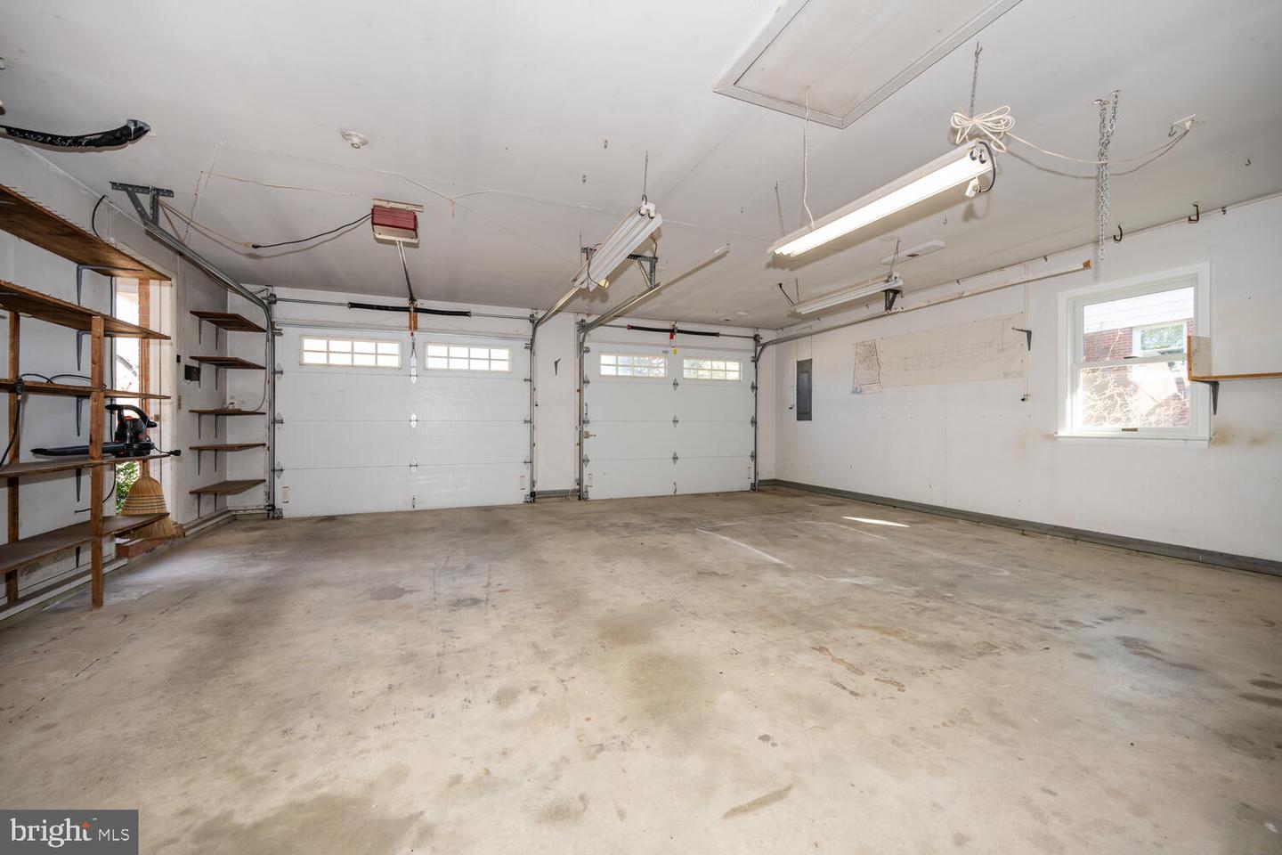 104 Hughlett St