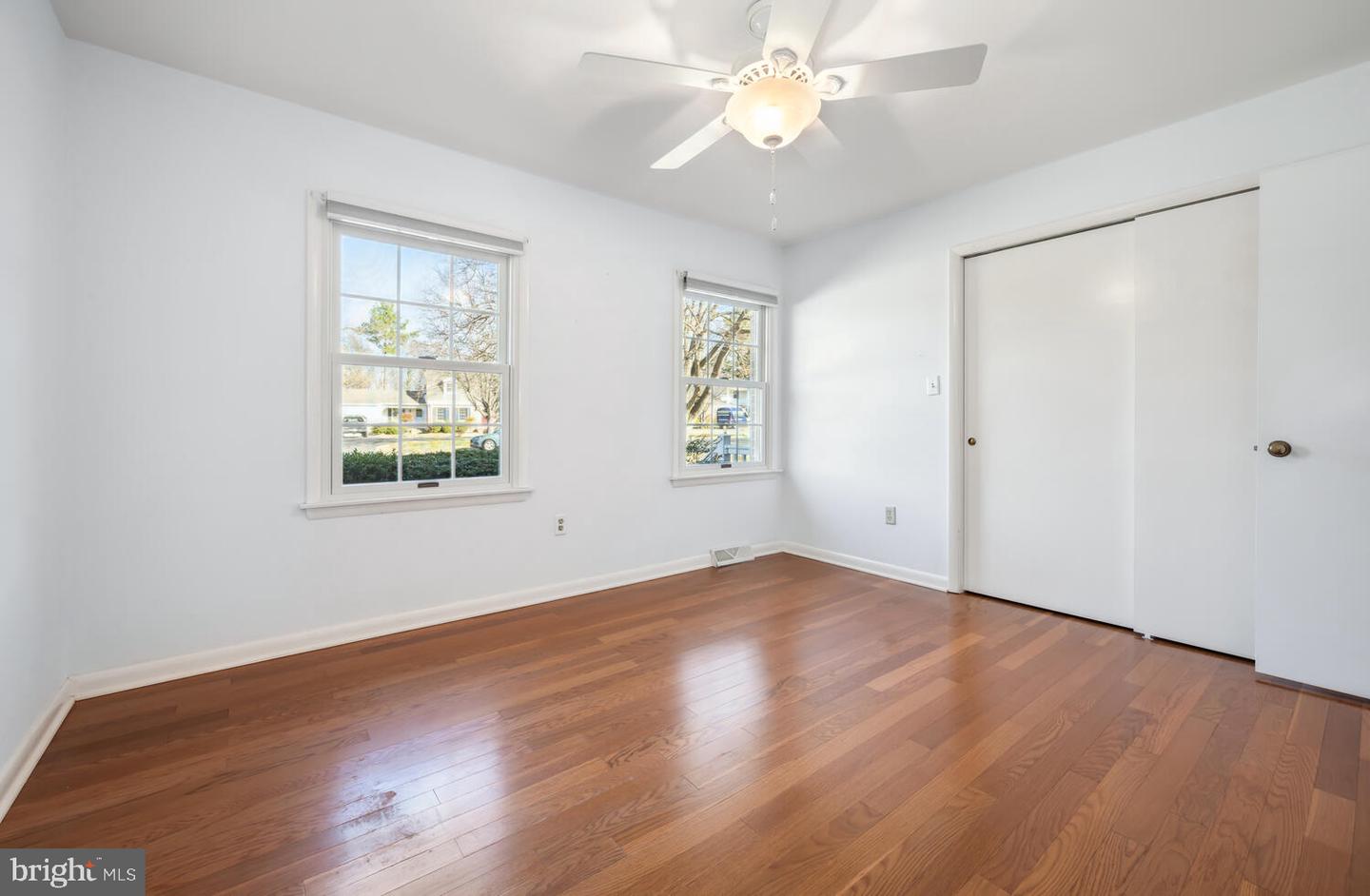104 Hughlett St