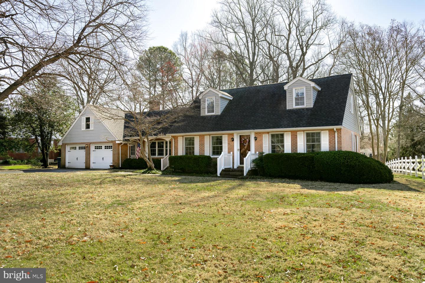 104 Hughlett St