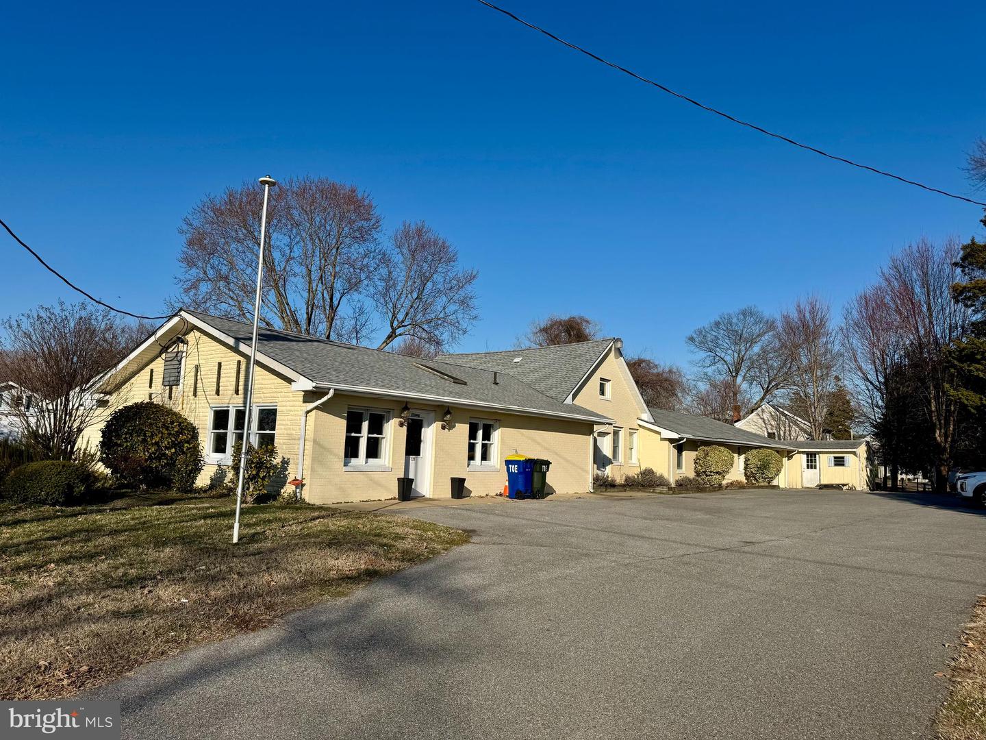 320 Glebe Rd