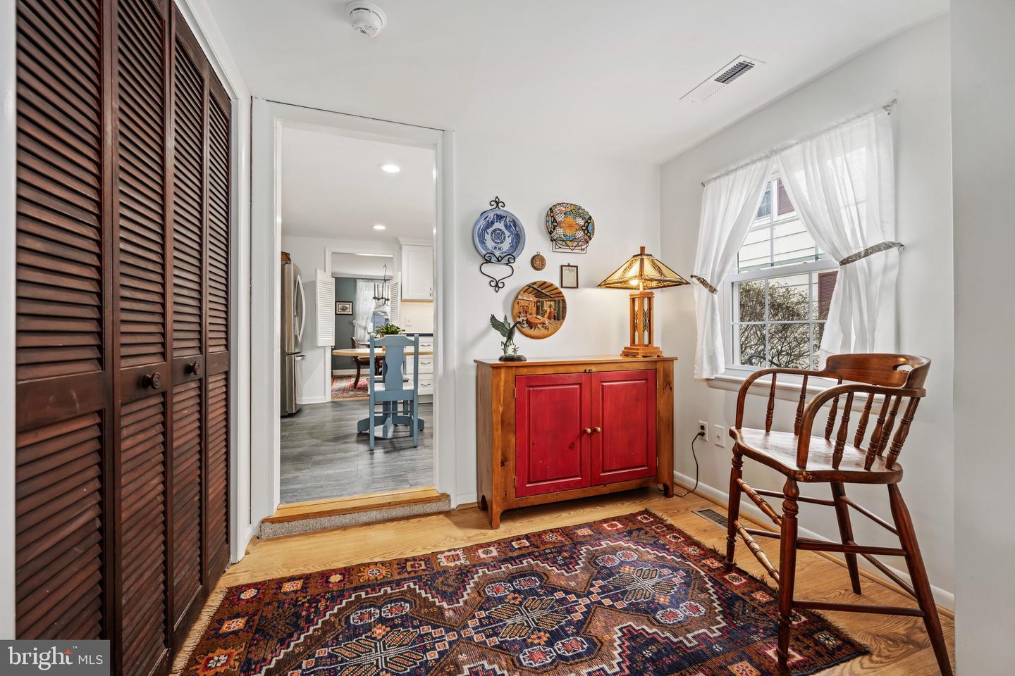 715 Elizabeth St