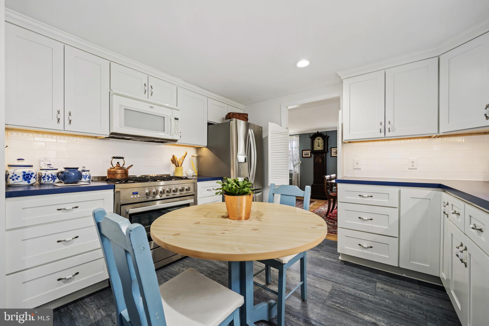 715 Elizabeth St