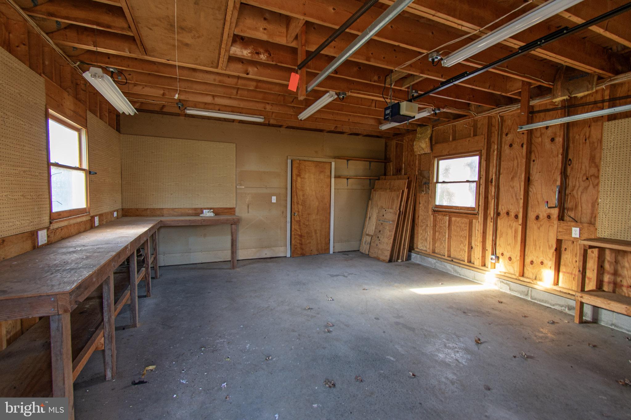 21907 Sherwood Landing Rd