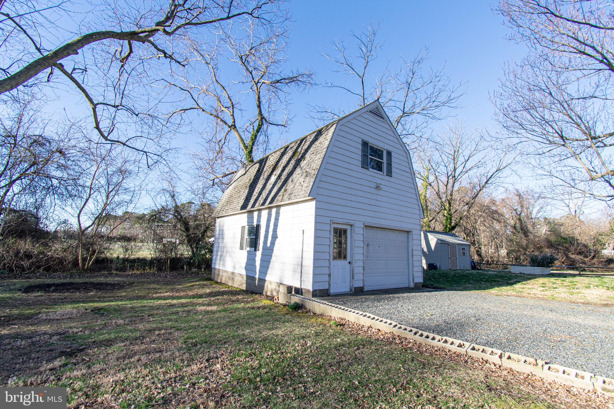 21907 Sherwood Landing Rd