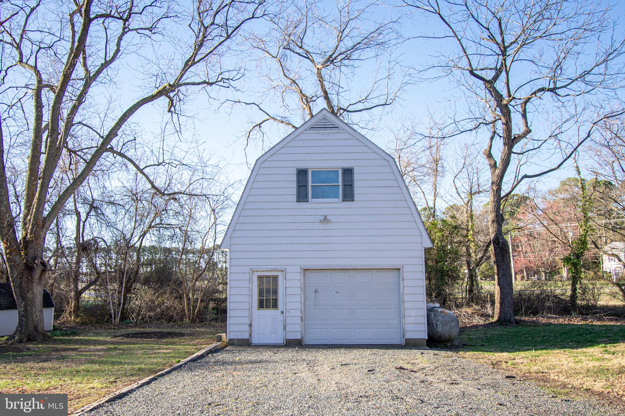 21907 Sherwood Landing Rd