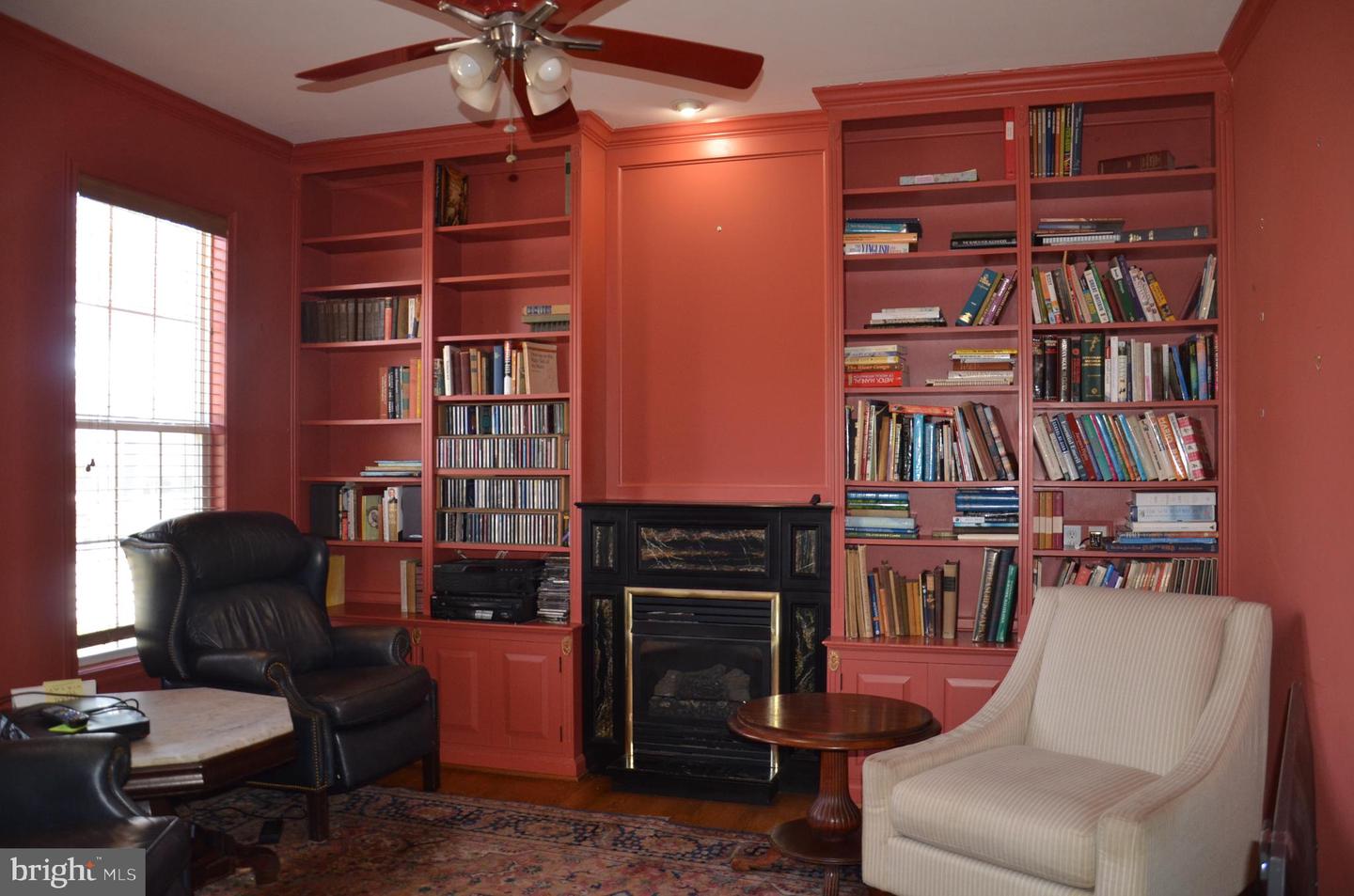 919 Riverview Ter