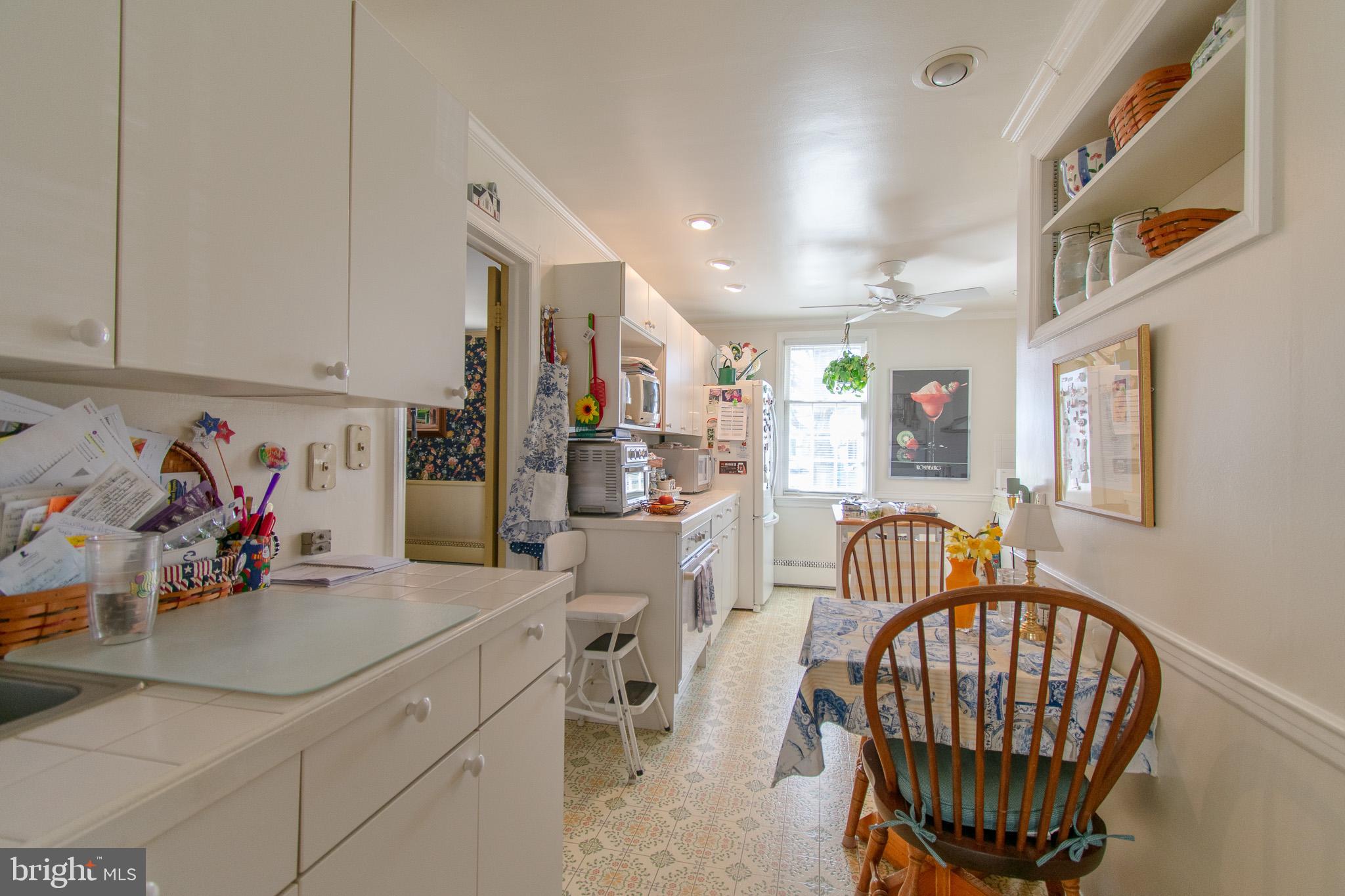 719 Elizabeth St
