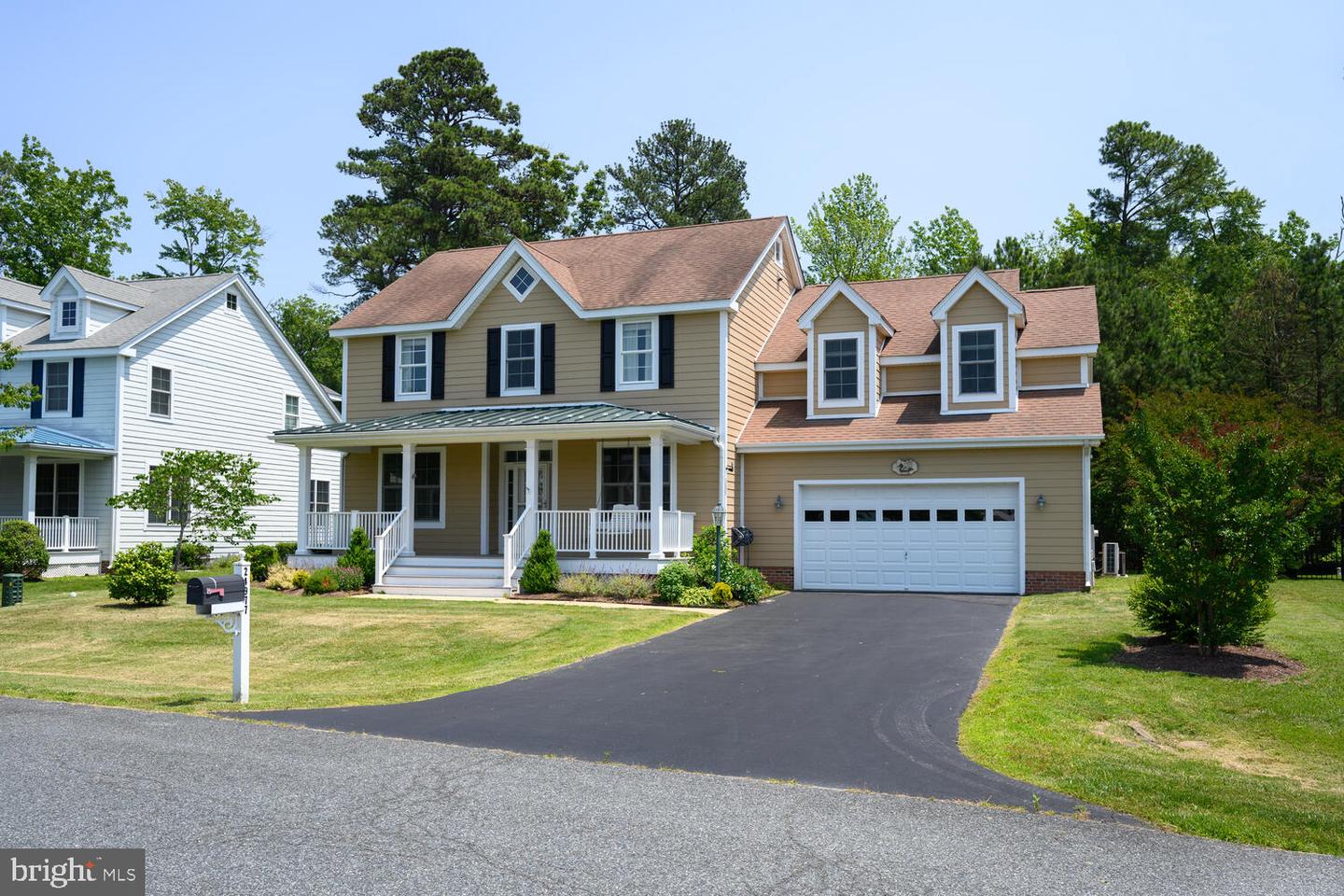 24977 Back Creek Dr