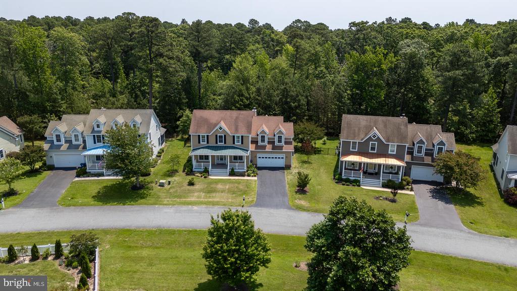 24977 Back Creek Dr
