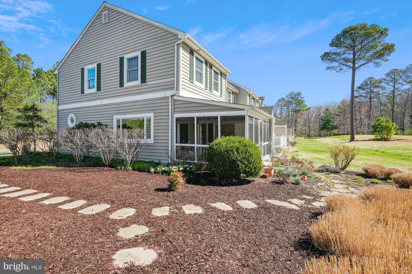 7416 Tour Dr