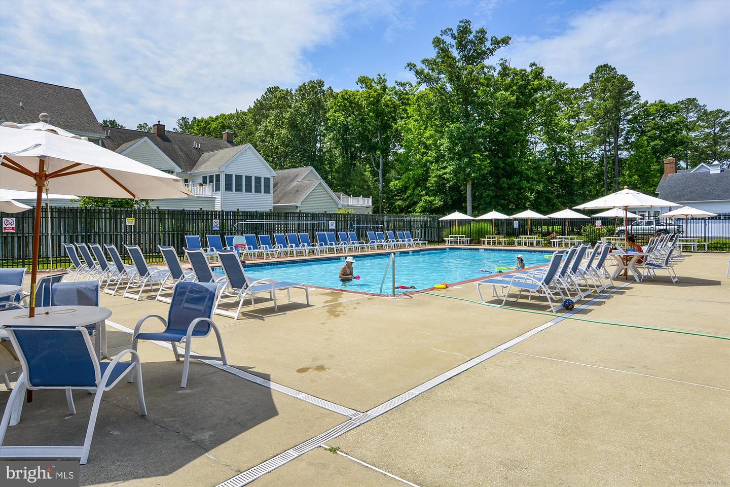7416 Tour Dr