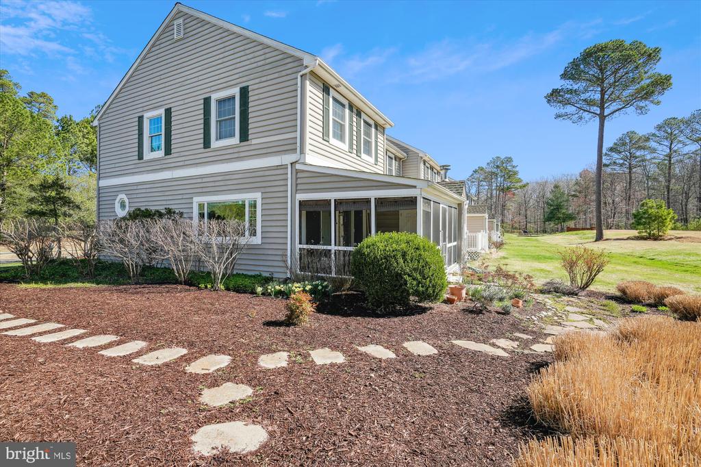 7416 Tour Dr