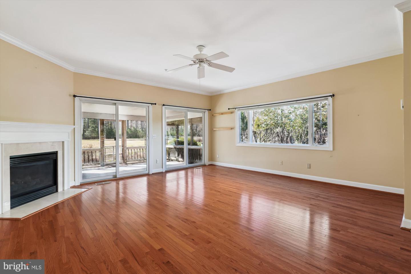 7416 Tour Dr