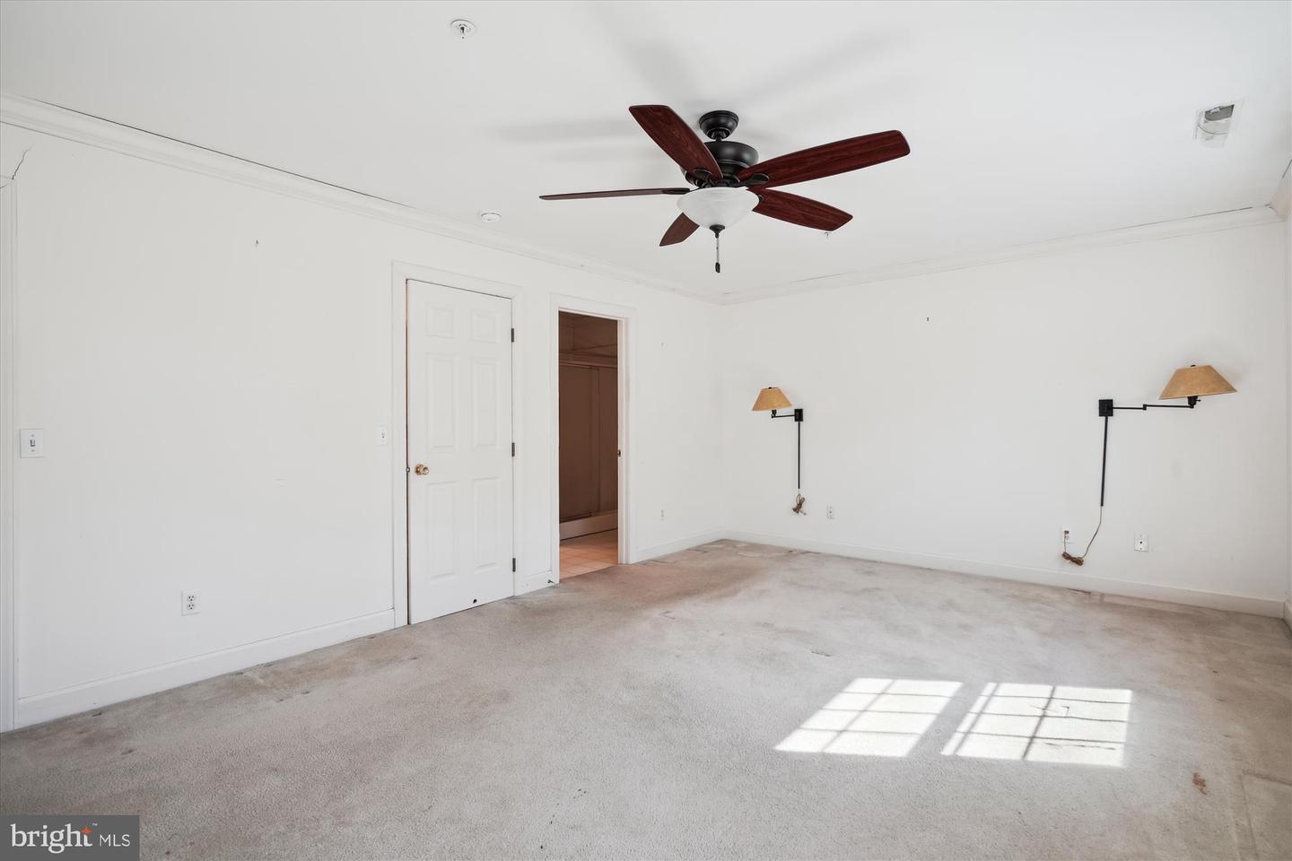 7416 Tour Dr