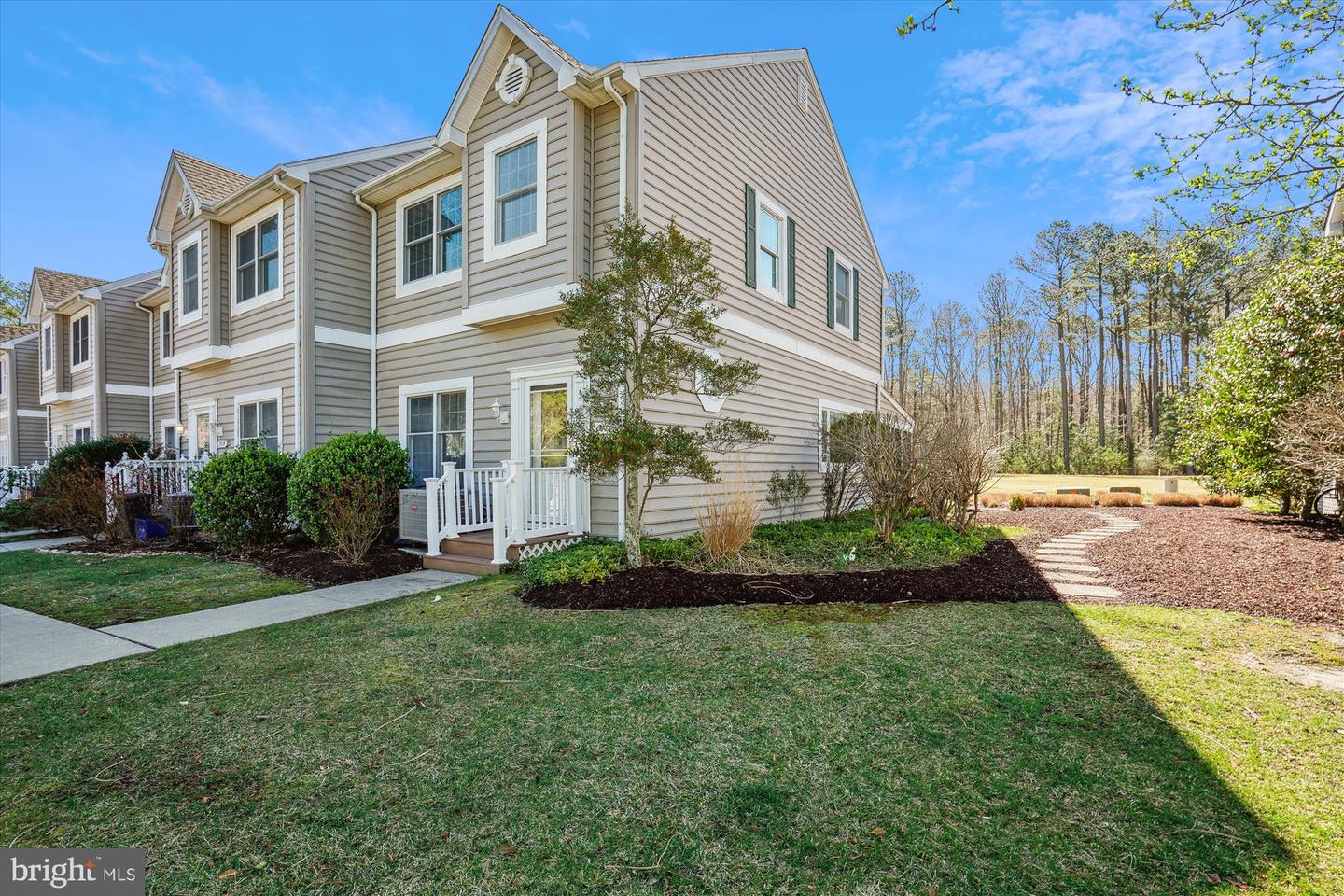 7416 Tour Dr