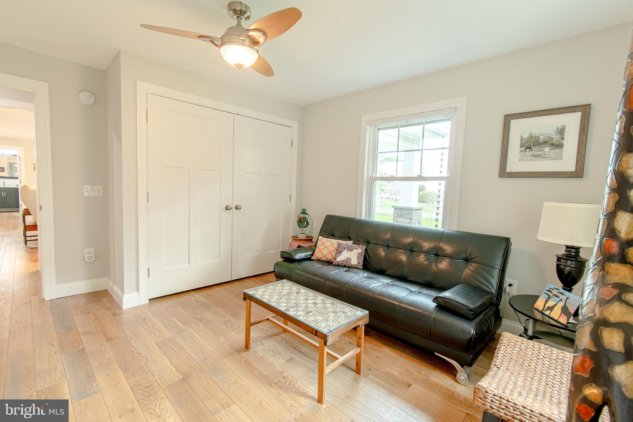 1026 Riverview Ter