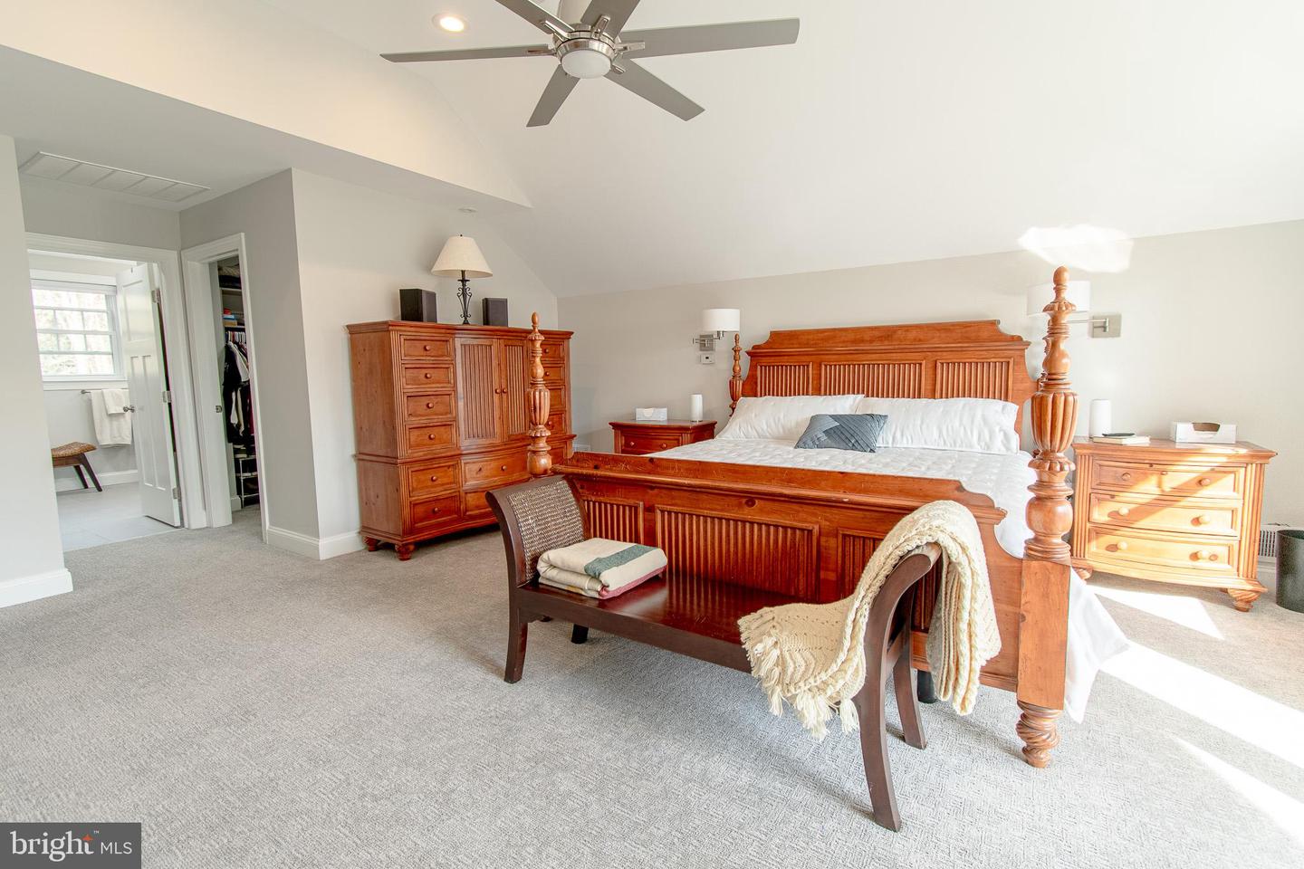 1026 Riverview Ter