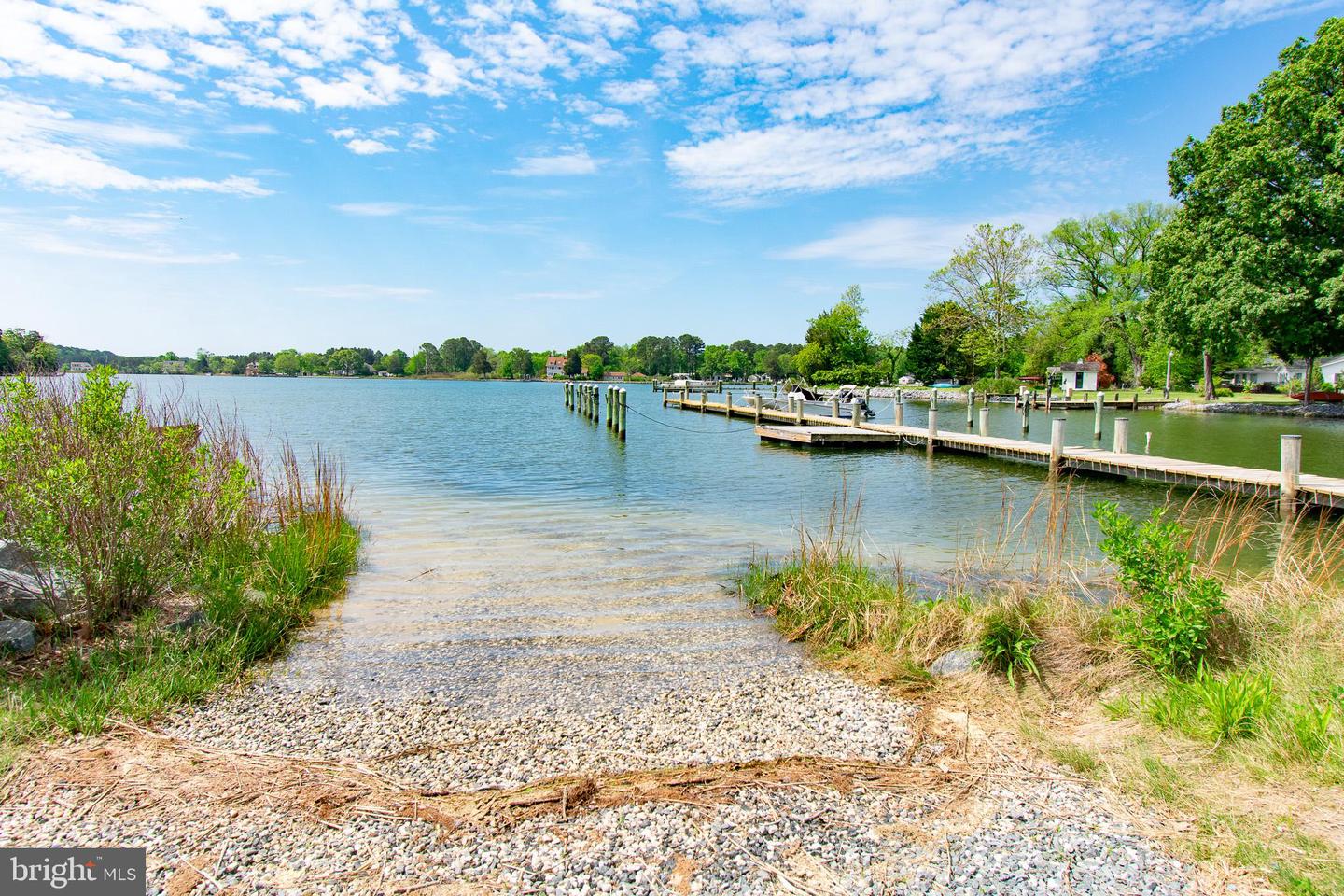 1026 Riverview Ter