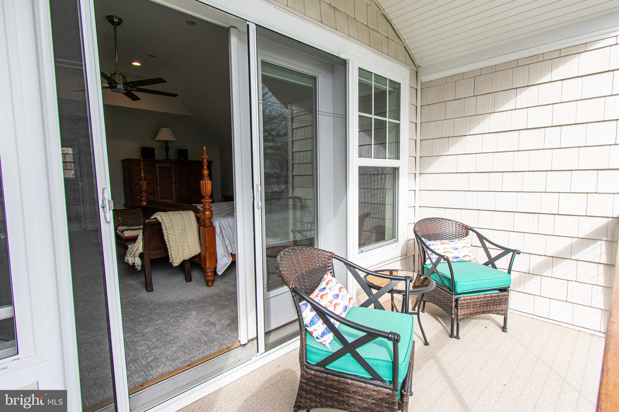 1026 Riverview Ter