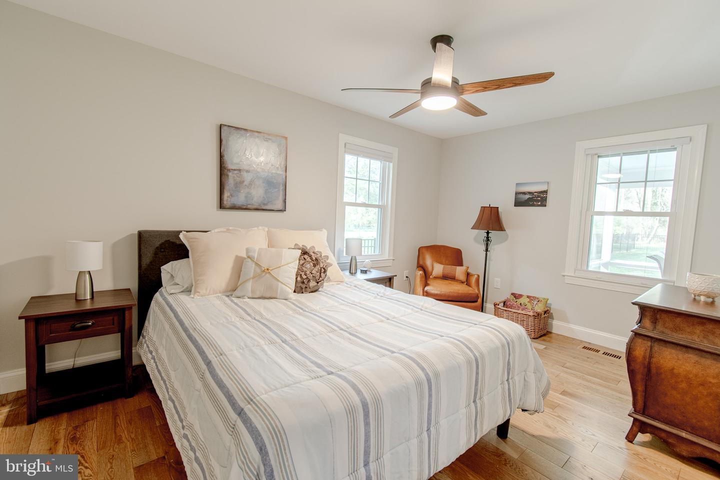 1026 Riverview Ter