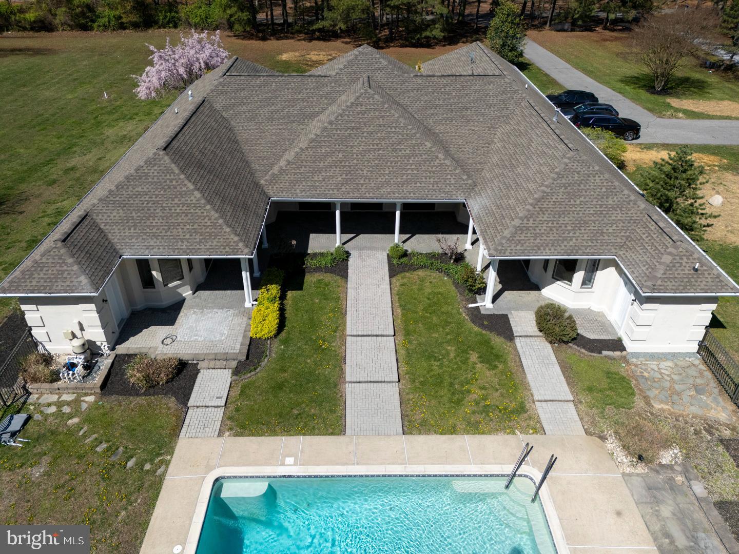 9171 Deepwater Point Rd