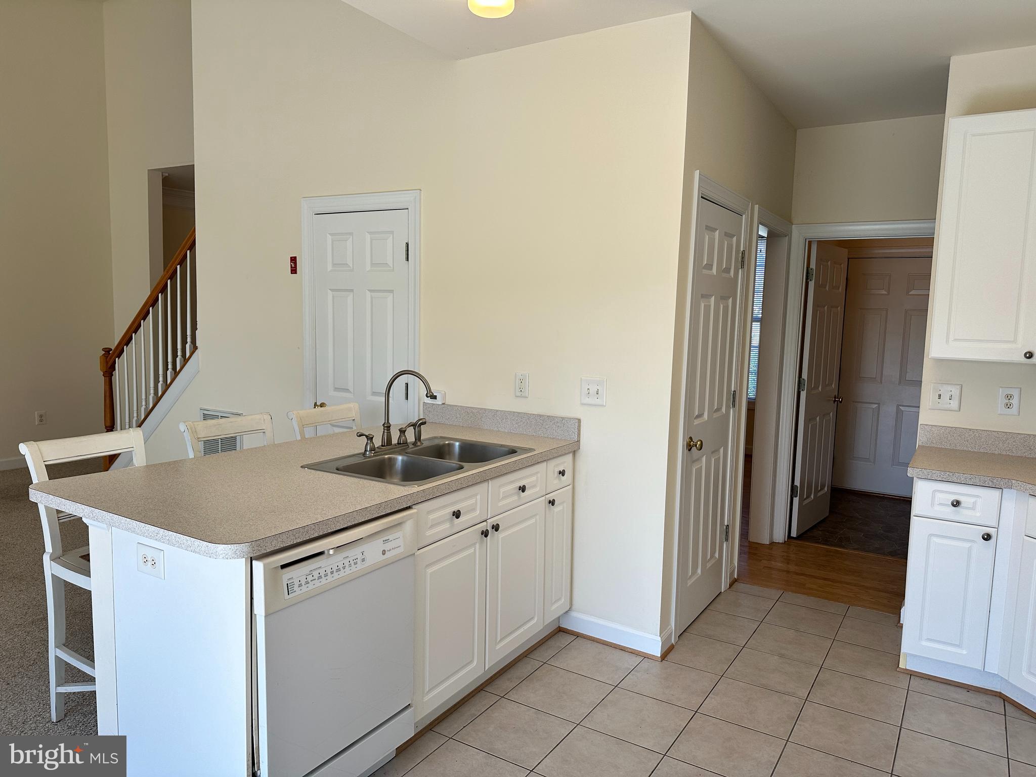 28485 CLUBHOUSE DRIVE