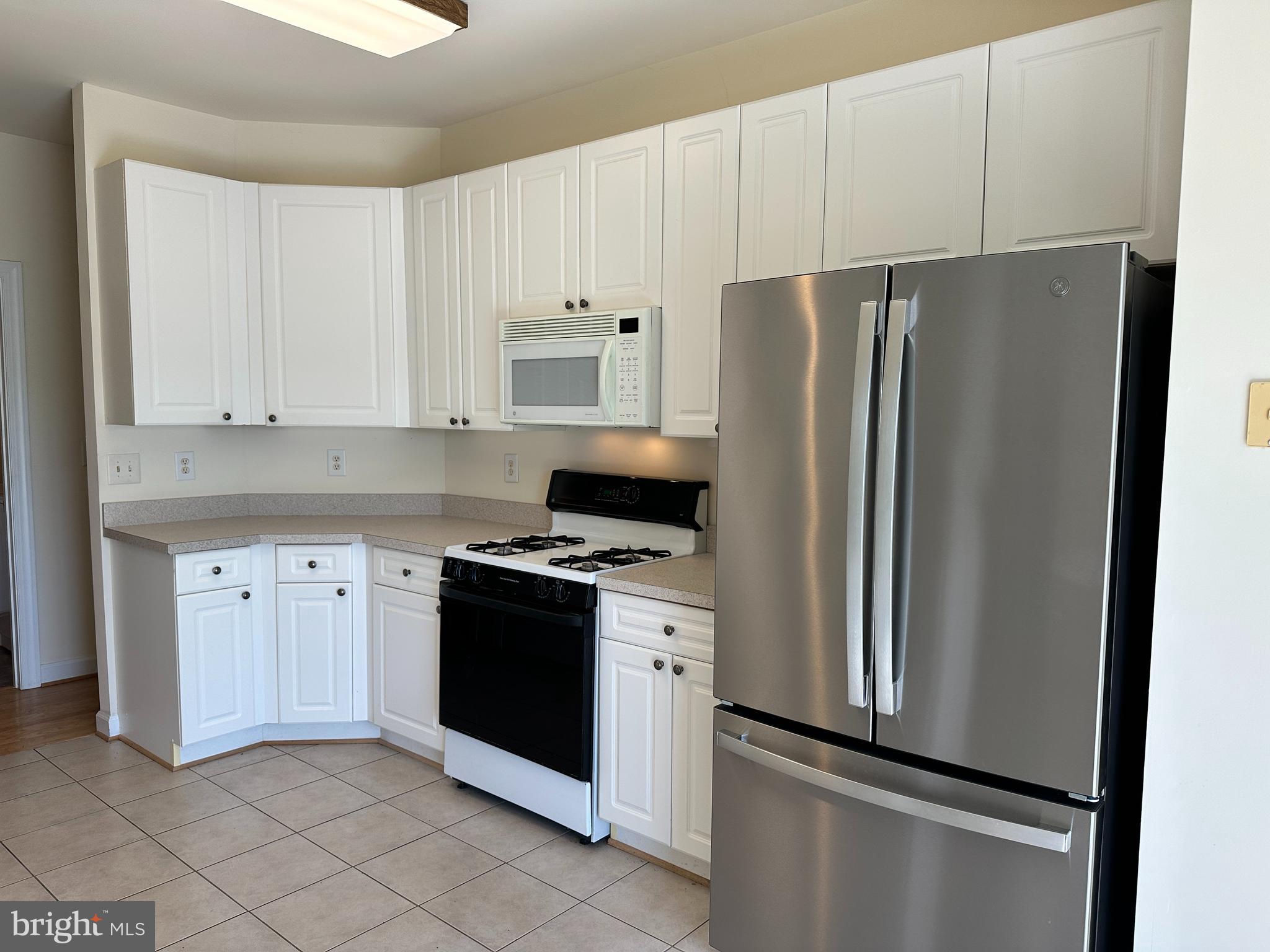 28485 CLUBHOUSE DRIVE