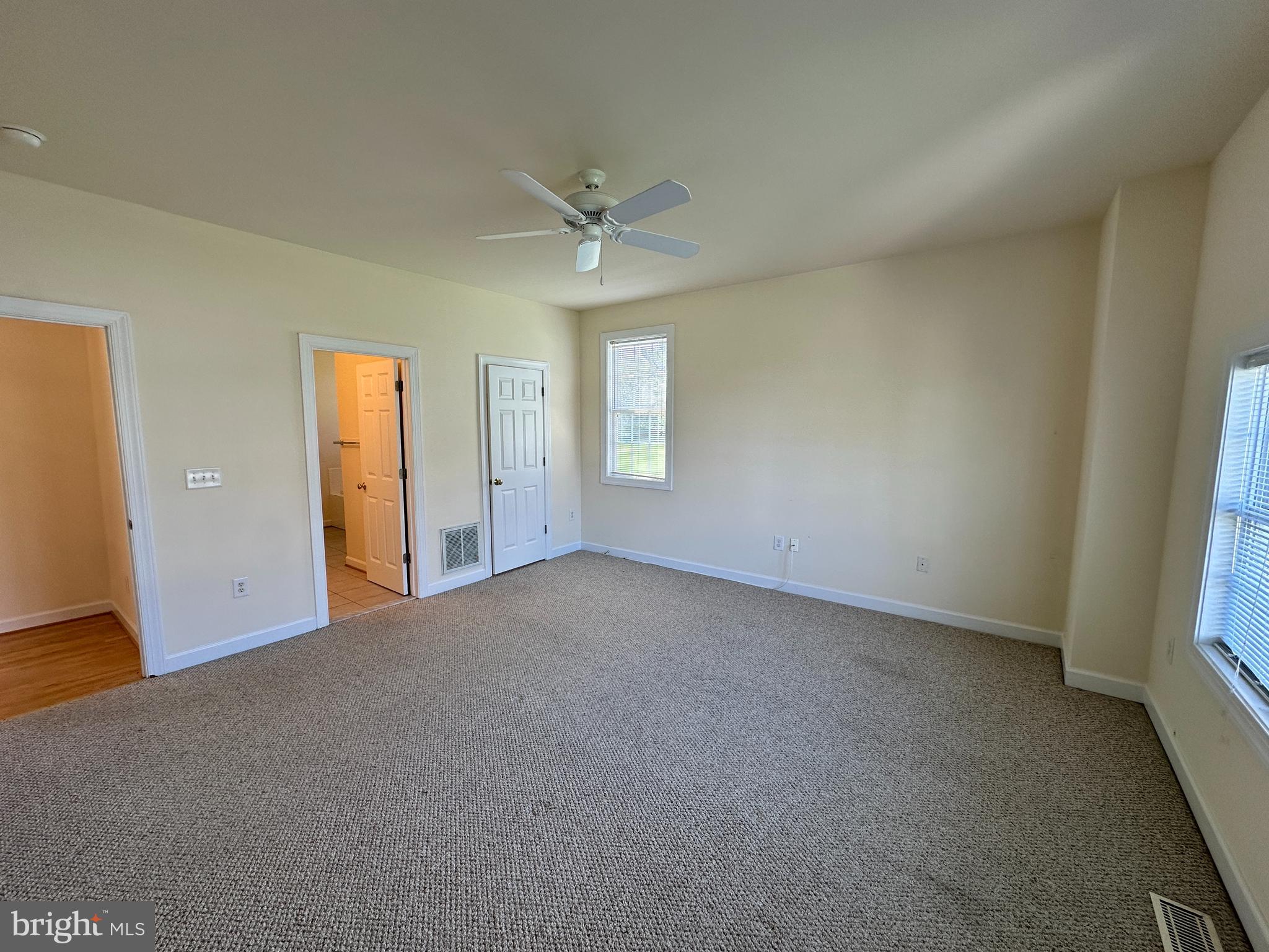 28485 CLUBHOUSE DRIVE